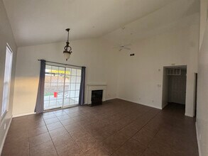 7800 Buckeye St in Highland, CA - Building Photo - Building Photo