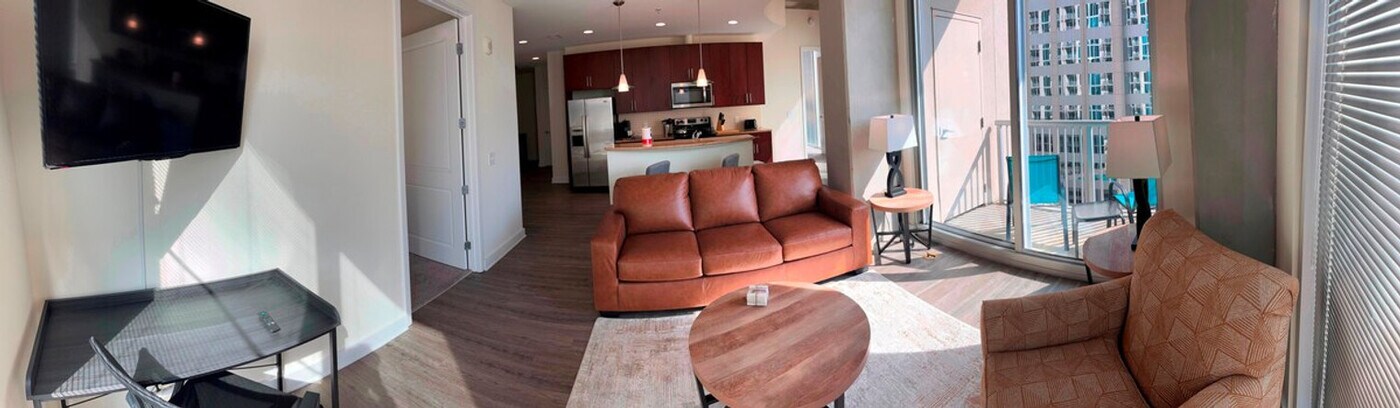 440 S Church St in Charlotte, NC - Building Photo