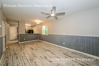 2226 Marsh Point Rd in Neptune Beach, FL - Building Photo - Building Photo