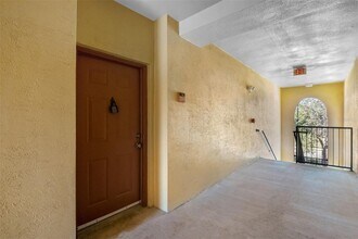 10855 Windsor Walk Dr in Orlando, FL - Building Photo - Building Photo