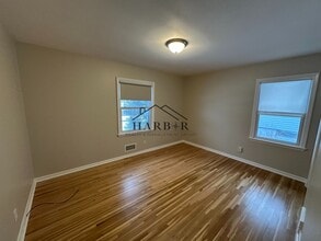 1-11 1/2 2nd St SW in Rochester, MN - Foto de edificio - Building Photo