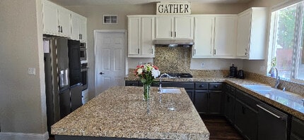 1109 Europena Dr in Brentwood, CA - Building Photo - Building Photo