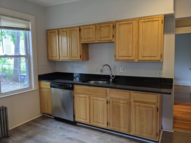 150 Washington St, Unit #1