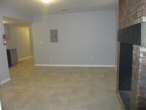 585 Bramhall Ave in Jersey City, NJ - Building Photo - Building Photo