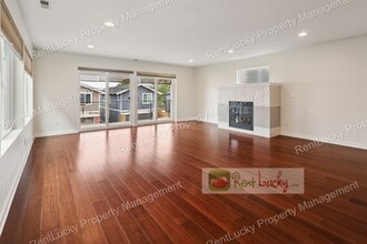 5927 19th Ave S in Seattle, WA - Building Photo - Building Photo