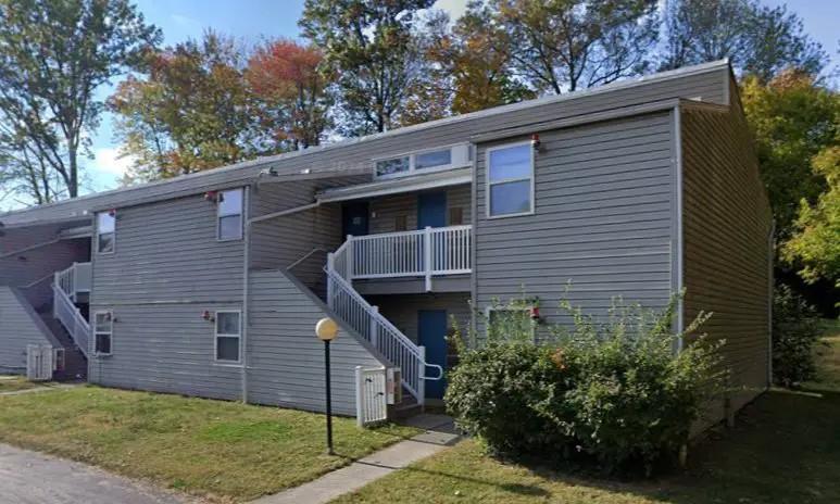 11 Cecelia Dr in Amelia, OH - Building Photo