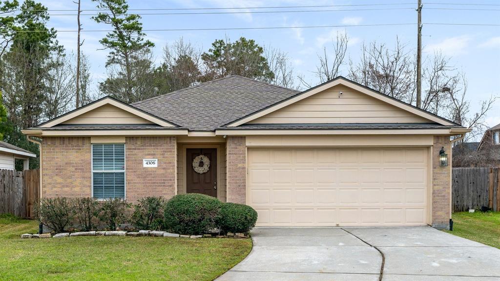 4306 Medina River Loop in Spring, TX - Building Photo
