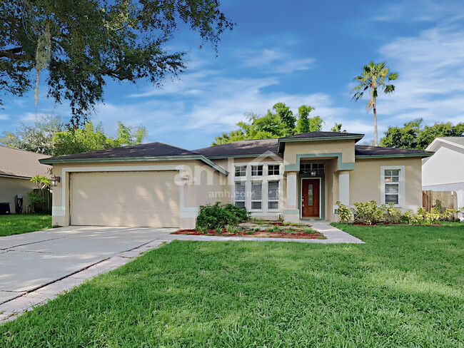 property at 2905 Empress Ct