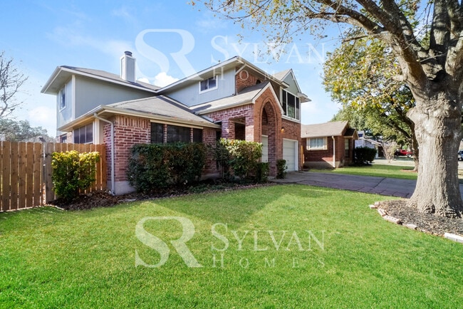 1201 Weatherford Dr in Austin, TX - Building Photo - Building Photo