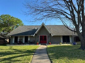 1724 Westridge Dr in Plano, TX - Building Photo