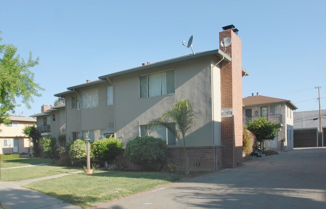 3537 Alden Way in San Jose, CA - Foto de edificio - Building Photo