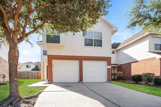 2615 Kiplands Ct in Houston, TX - Foto de edificio - Building Photo