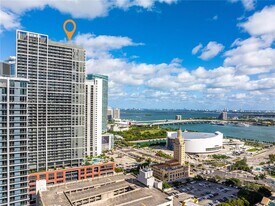 159 NE 6th St, Unit 2608 in Miami, FL - Building Photo