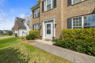 4019 Cadence Dr in Spring Hill, TN - Building Photo