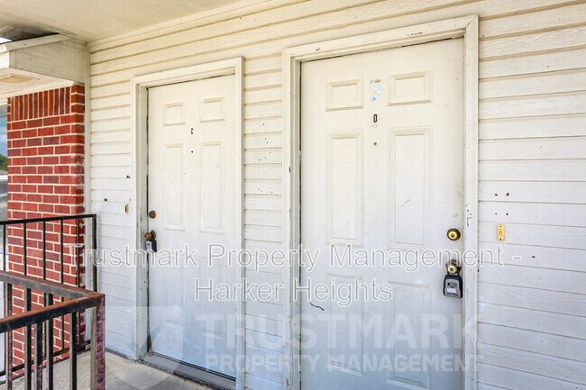 1708 Windward Dr in Killeen, TX - Foto de edificio - Building Photo
