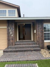 1104 Terra Way in Roseville, CA - Building Photo - Building Photo