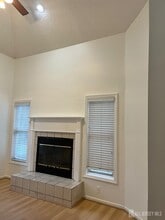 111 Lloyd Ct in East Brunswick, NJ - Building Photo - Building Photo