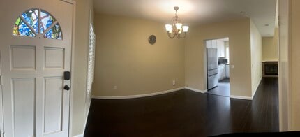 2266 Aspen St in Tustin, CA - Building Photo - Building Photo