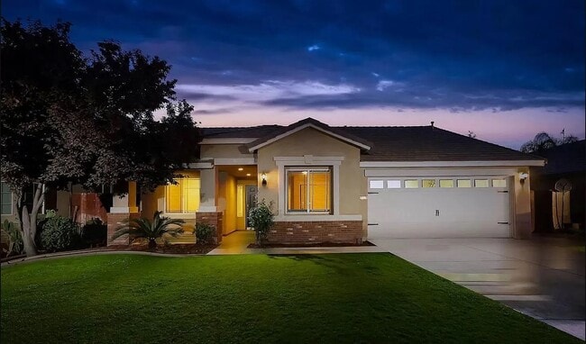 13325 Boyd Lake Dr in Bakersfield, CA - Building Photo - Building Photo