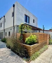 732 Bond Ave in Santa Barbara, CA - Building Photo - Building Photo