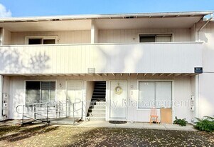 506 E 34th St in Vancouver, WA - Building Photo