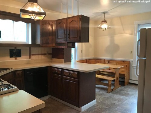 135 Brook St-Unit -T02 in Brookline, MA - Building Photo