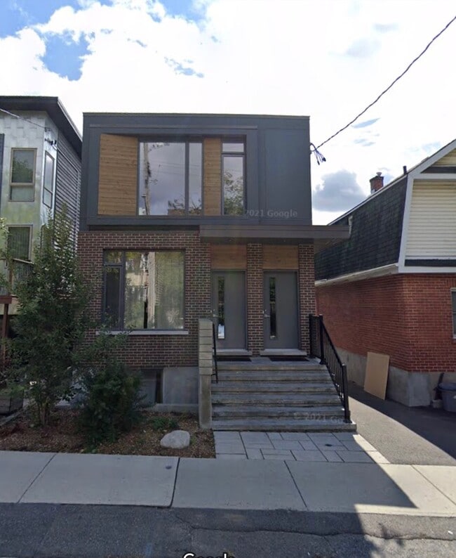 property at 476 Sunnyside Av