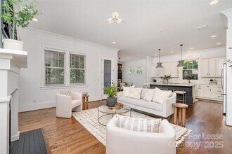 710 Morgan Park Dr in Charlotte, NC - Building Photo - Building Photo