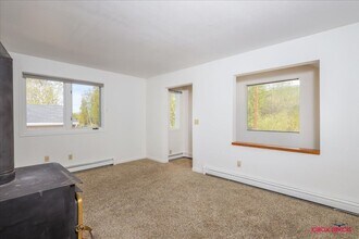 4002 E Steven Dr in Wasilla, AK - Building Photo - Building Photo