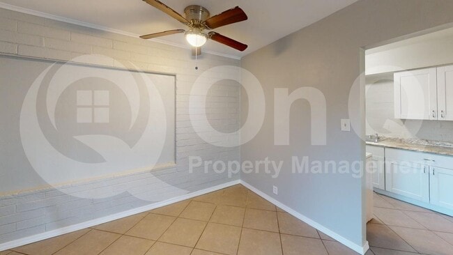 2404 E Cameron Vista in Tucson, AZ - Building Photo - Building Photo