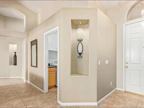 651 W Oriole Way in Chandler, AZ - Foto de edificio - Building Photo