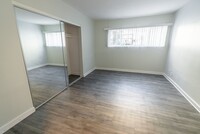 1944 Whitley - fully renovated unit in Los... photo'