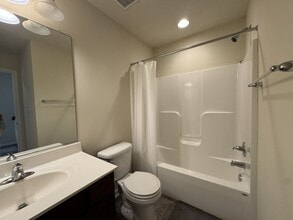 3339 Sun Ct in Morgantown, WV - Building Photo - Building Photo