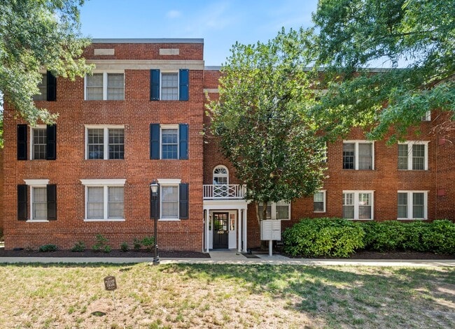 property at 600 Bashford Ln