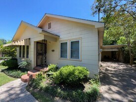 2525 Valley St in Baton Rouge, LA - Building Photo