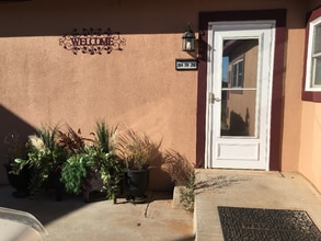 304 SW 2nd St in Andrews, TX - Building Photo - Building Photo