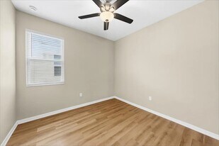 14237 Seranoa Dr in Orlando, FL - Building Photo