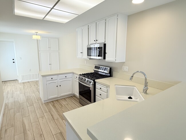 3628 Voyager Cir in San Diego, CA - Building Photo - Building Photo