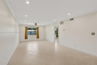 1950 N Andrews Ave in Wilton Manors, FL - Foto de edificio - Building Photo