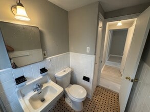 414-416 E 222nd St in Euclid, OH - Building Photo - Building Photo