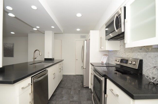 property at 5524 Beverly Hill St