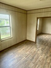 328 N Cleveland Ave in Shawnee, OK - Building Photo - Building Photo