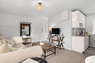 120 4th Ave N in Edmonds, WA - Building Photo - Building Photo