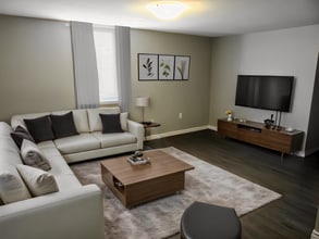 21 Dovercliffe Rd in Guelph, ON - Building Photo - Building Photo