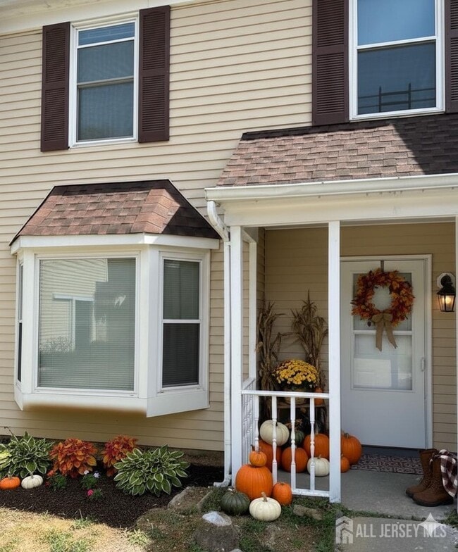 property at 31 Van Pelt Ct