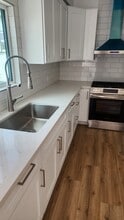 6067 Comey Ave, Unit Studio Apartment 6067 #1 in Los Angeles, CA - Building Photo - Building Photo