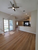 858 Briar Ridge Rd in Weston, FL - Building Photo