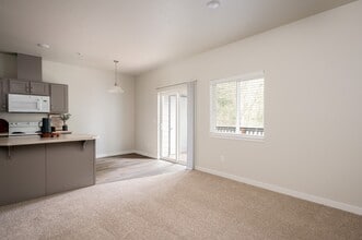 Leverich Apartments in Vancouver, WA - Foto de edificio - Building Photo