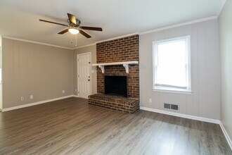 4605 Newcastle Cir in Stonecrest, GA - Building Photo - Building Photo