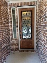 632 Sundrop Dr in Little Elm, TX - Foto de edificio - Building Photo
